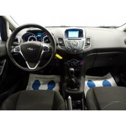 Ford Fiesta 1.0 Style Ultimate-- Full map Navi, Xenon, PDC,