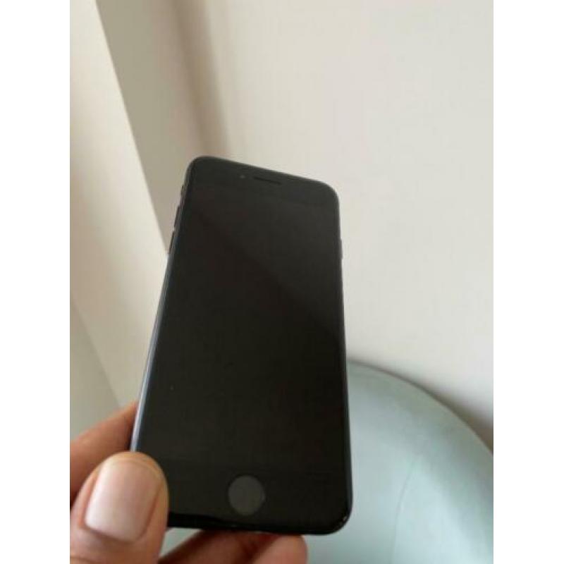 apple iphone 7, 128gb UNLOCKED. MINT CONDITION €190