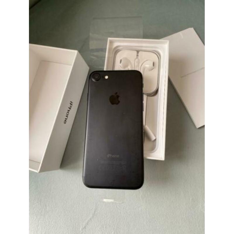 apple iphone 7, 128gb UNLOCKED. MINT CONDITION €190