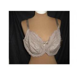 Chantelle beugelBH maat 100E 100 E