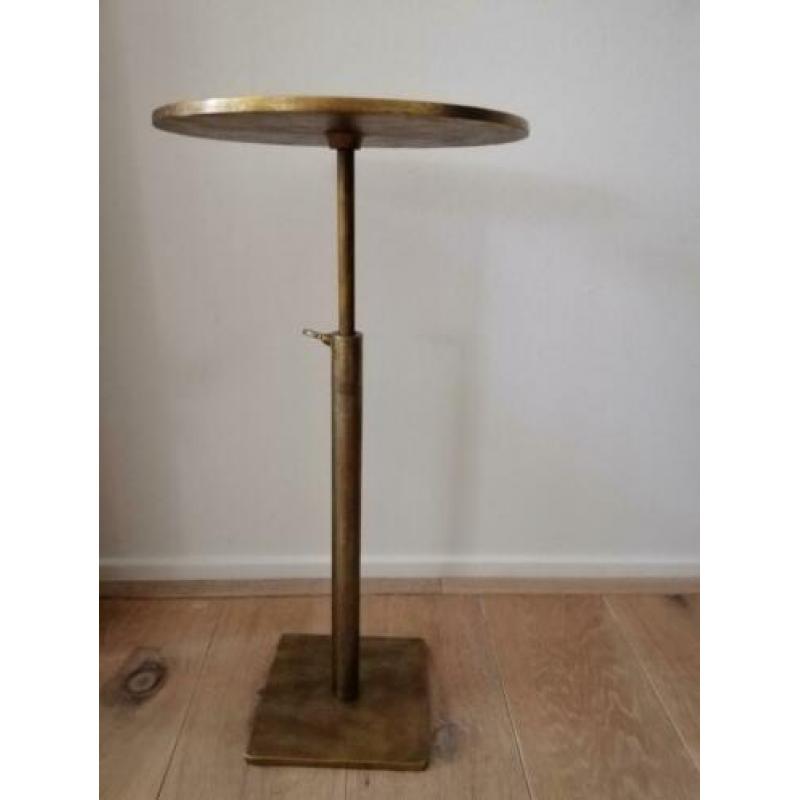 Bagstand van Pols Potten. Brasskleurig. 25 cm dm. 45,-