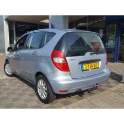 Mercedes-Benz A-Klasse 180 116PK BLUE-EFFICIENCY BUSINESS CL