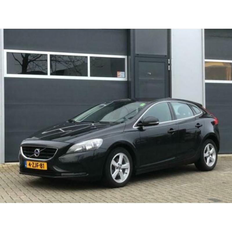 Volvo V40 1.6 D2 Momentum | BTW | Business Pack