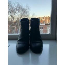 Clarks! Premium zwart leer, zacht