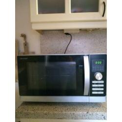 Magnetron Sharp R-842IN met grill en hetelucht