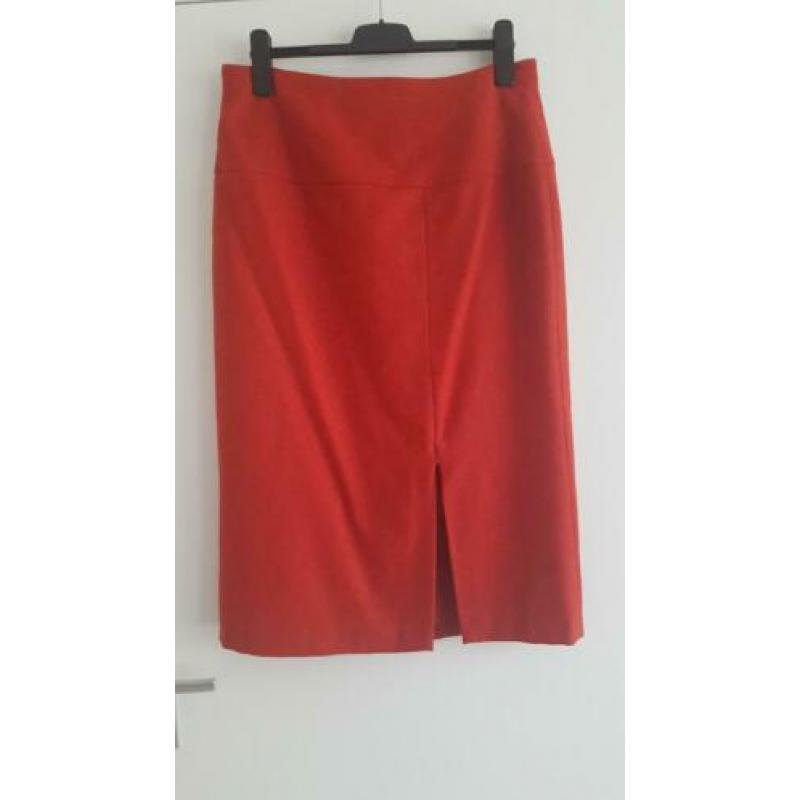 Mooie scarva 100% lamswollen rode rok maat 46, taille plat 4