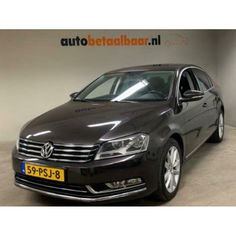 VOLKSWAGEN Passat 1.4 TSI HIGHLINE BMT NAVI CRUISE CLIMA 17"