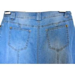 Fraaie jeansrok, merk John Baner. Maat 38/40