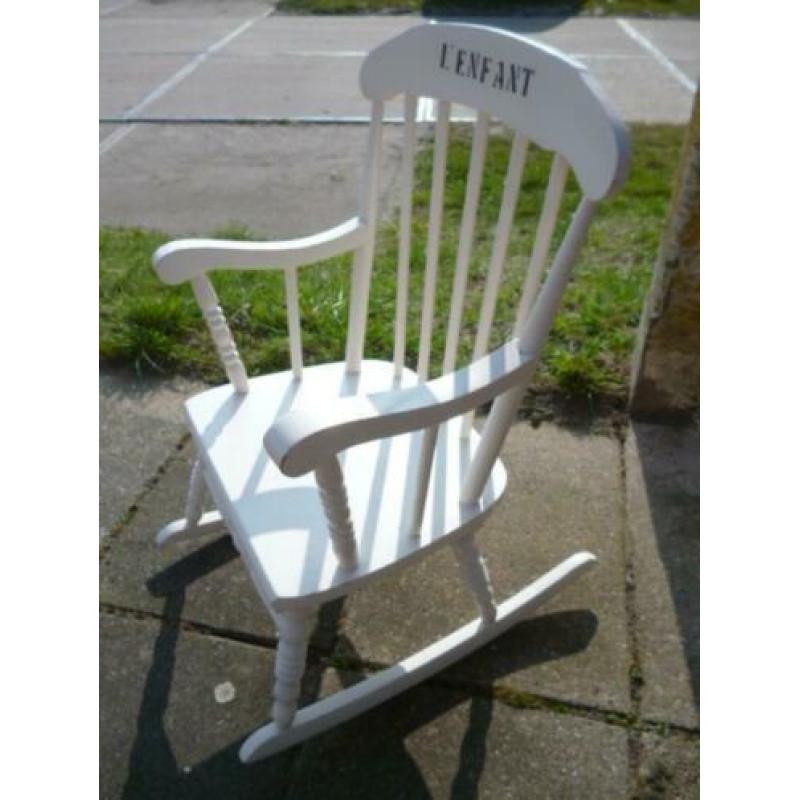 Wit brocante schommel stoeltje, kind