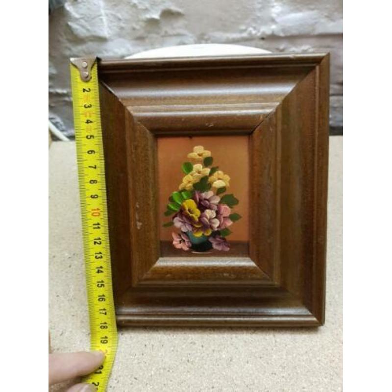Schilderij - Brocante boeket bloemen in vaas - stilleven