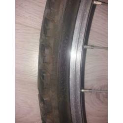 Wiel voor decathlon mountainbike 700x420
