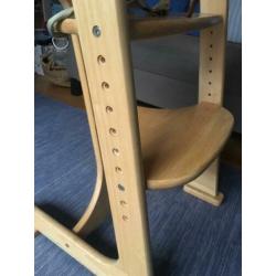 Houten kinderstoel, hout, izgs