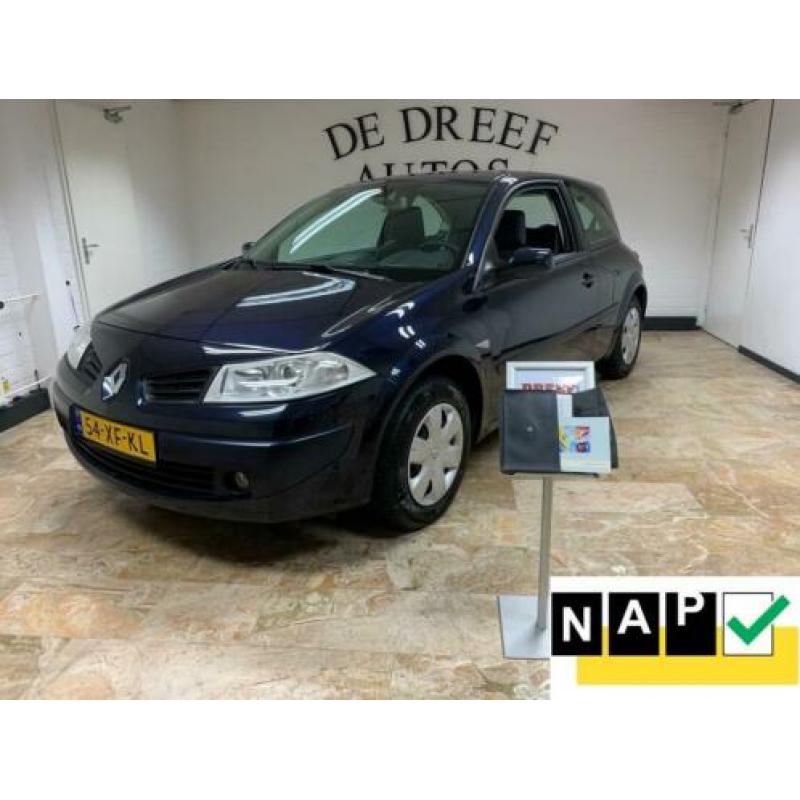 Renault Mégane 1.6-16V Business Line ZONDAG ' s open van 12-