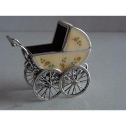 Miniatuur zilver CQ2 grote kinderwagen zilveren miniaturen