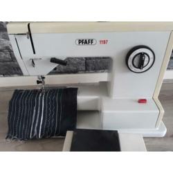 Naaimachine PFAFF 1197 inwerkende goed