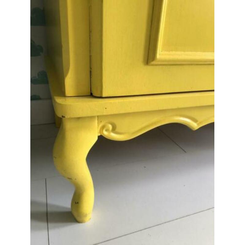 Brocante kast buffetkast servieskast queen ann