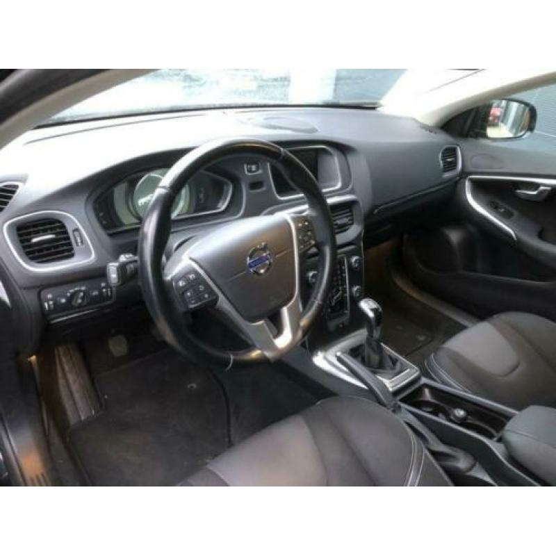 Volvo V40 1.6 D2 Momentum | BTW | Business Pack