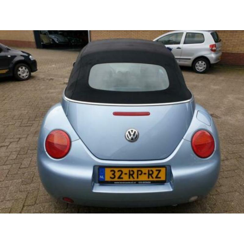 Volkswagen NEW Beetle 1.6 Cabriolet 75KW 2005 Blauw