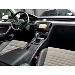 Volkswagen Passat Variant 1.6 TDI AUT7 HIGHLINE PANODAK LEDE