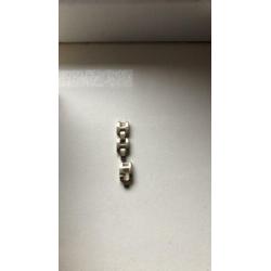 Guess horloge goud met steentjes in doos