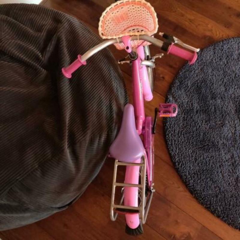 Meisjes fiets 16 inch in goede staat!