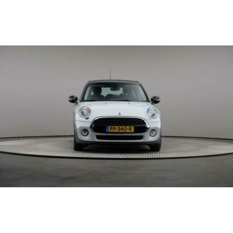 MINI Cooper 1.5 Cooper D Business, LED, Navigatie (bj 2017)