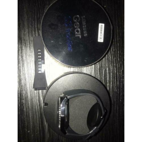 Samsung Galaxy S8 & Samsung Gear S3 Frontier