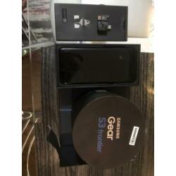Samsung Galaxy S8 & Samsung Gear S3 Frontier