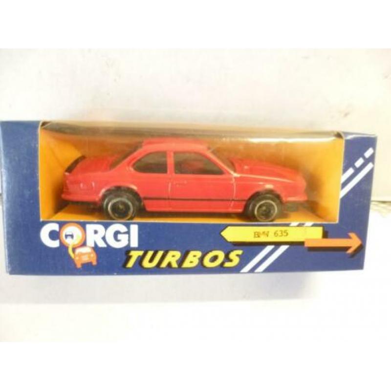 Corgi 1990 BMW 635 rood nieuw in doos 1:36 modelauto