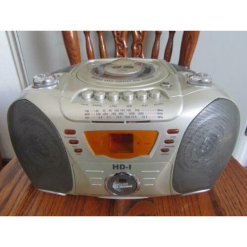 Cassettedeck, Radio, CD , AUX, en Disco lichten in een