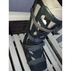 Fixed Walker Enkelbrace merk VACO cost 2 stuks