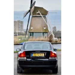 Volvo S60 2.4 Momentum Dealer auto. Onderhoud aanwezig.