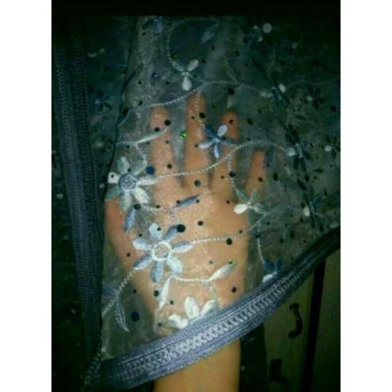 Takchia Met Riem