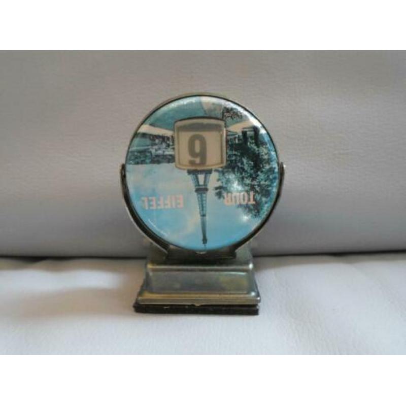 Vintage Desk Office Perpetual Metal Flip Calendar