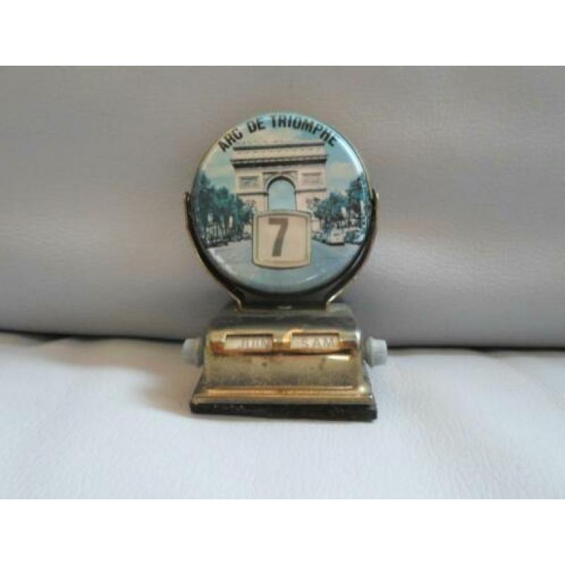 Vintage Desk Office Perpetual Metal Flip Calendar