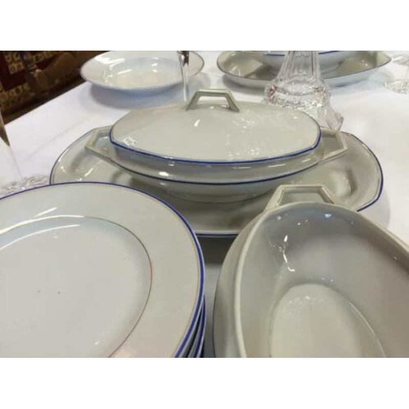 Brocante - echt Groot porseleinen eetservies!