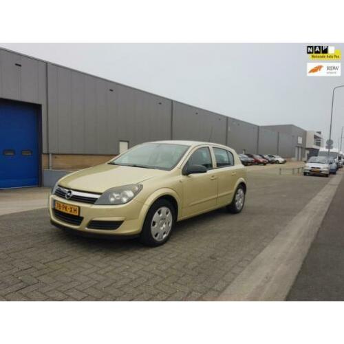Opel Astra 1.4 Enjoy 5 Deurs Nap Airco Trekhaak Cruise Contr