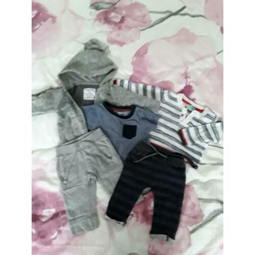 Mix match setje van Early days, Noppies en Hema, mt. 62