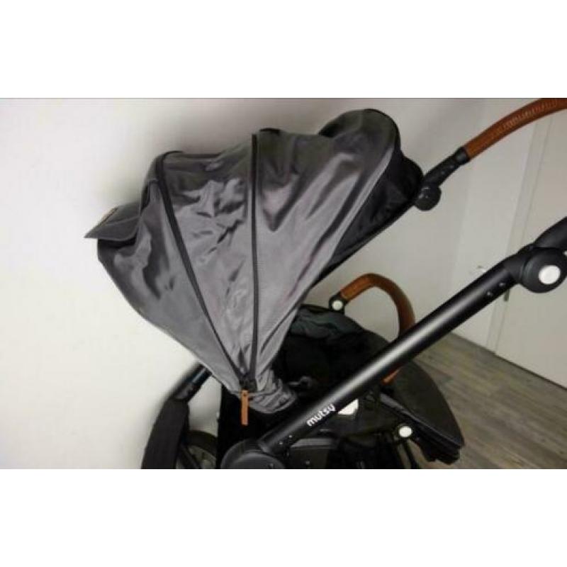 Mooie Mutsy Evo 3-1 urban nomad dark grey