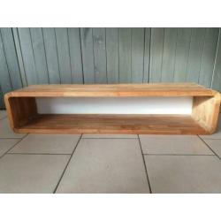 Houten wandmeubel 130bx25hx30d van woonwinkel kabinet