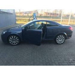 Opel Astra Twintop 1.8-16V 140pk 2006 Grijs