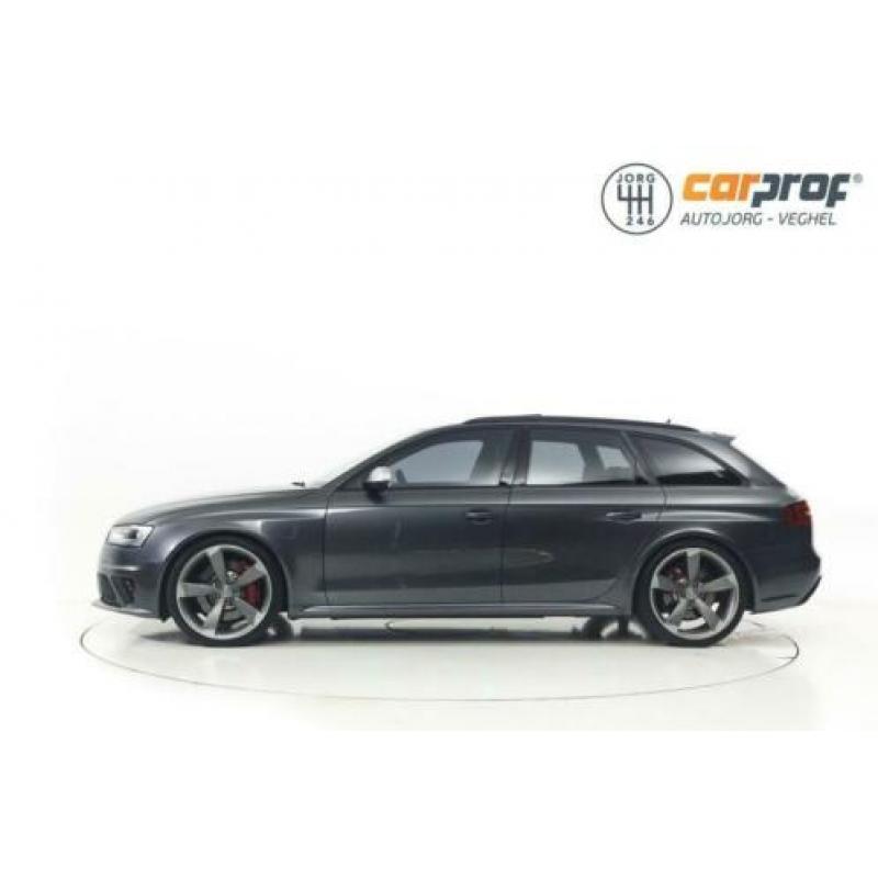 Audi A4 Avant 4.2 FSI RS4 quattro Panoramadak B & O Sound Le
