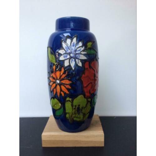 FLOWERBOMB beauty...West-Germany - groot 38 cm hoog