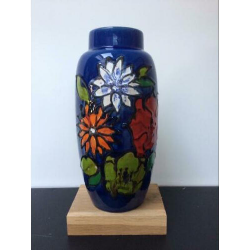 FLOWERBOMB beauty...West-Germany - groot 38 cm hoog
