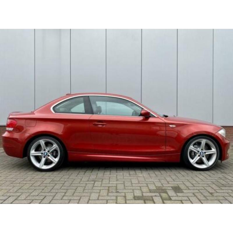 BMW 1 Serie Coupe 135i High Exe | M-pakket | 306pk | Orig NL