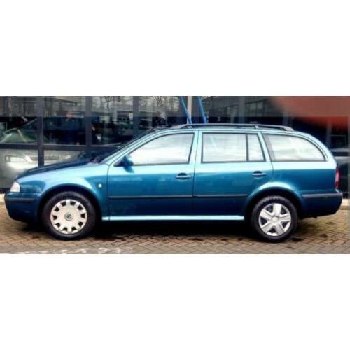 Skoda Octavia 1.9 TDI Combi 81KW 2003 Blauw (Turquois)