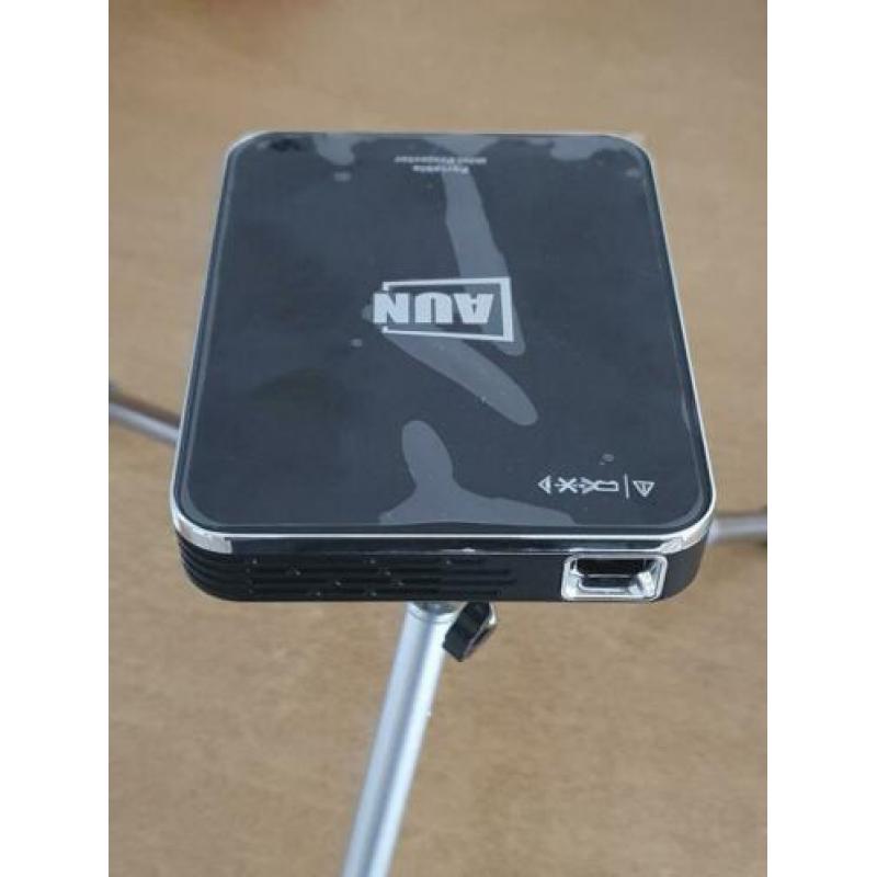 Projector mini