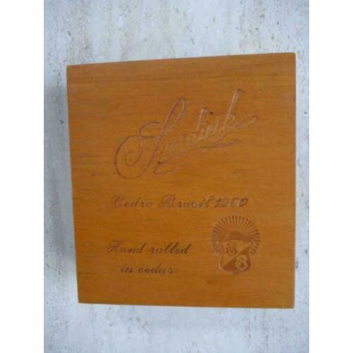 Houten Doos Suerdieck Cedro Brasil 1200 Hand rolled in cedar