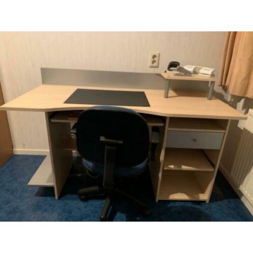 ***Bureau***
