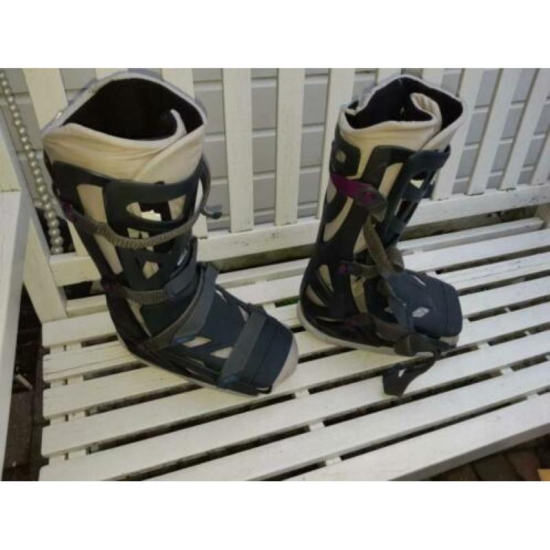 Fixed Walker Enkelbrace merk VACO cost 2 stuks